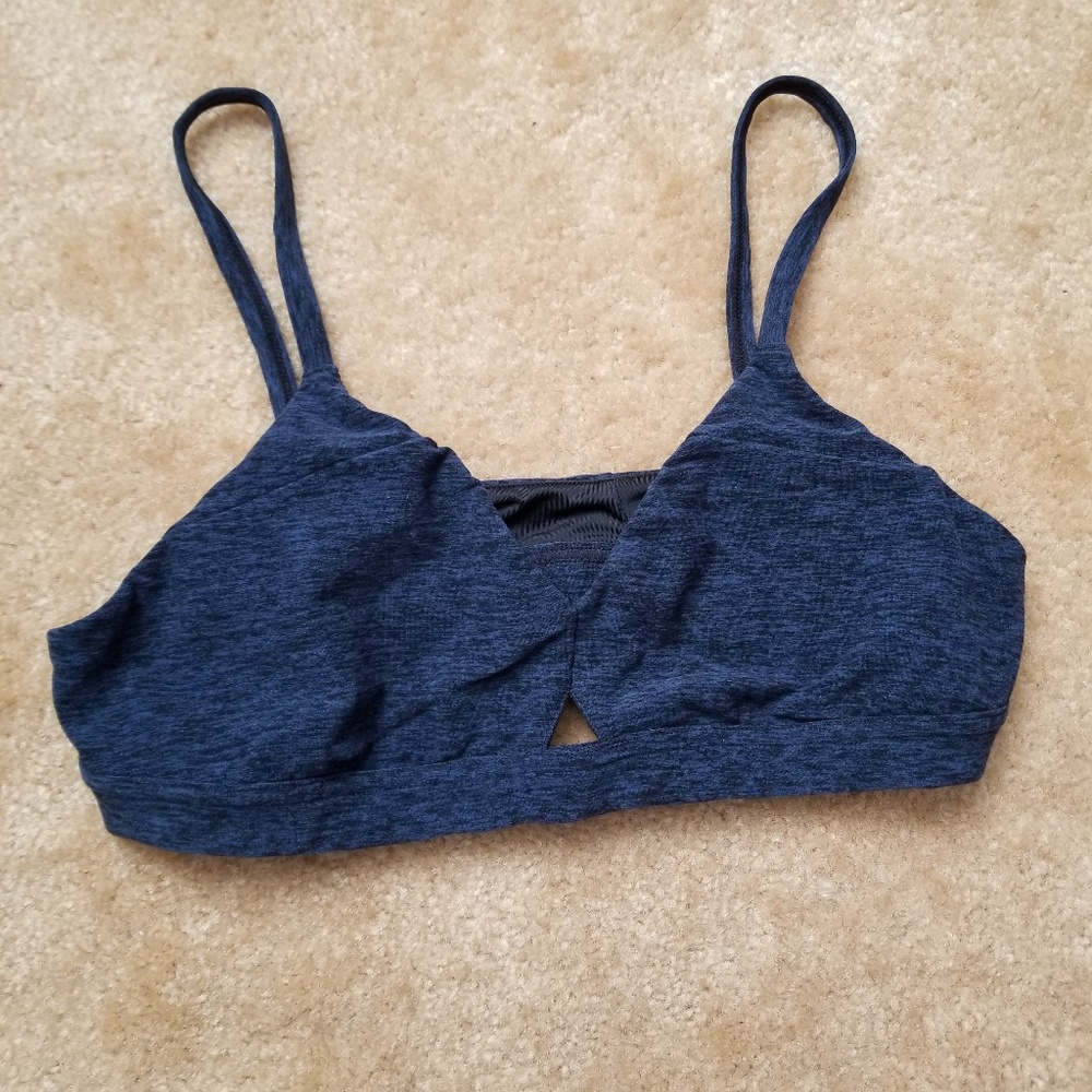 Alo Yoga Lounge Bra M